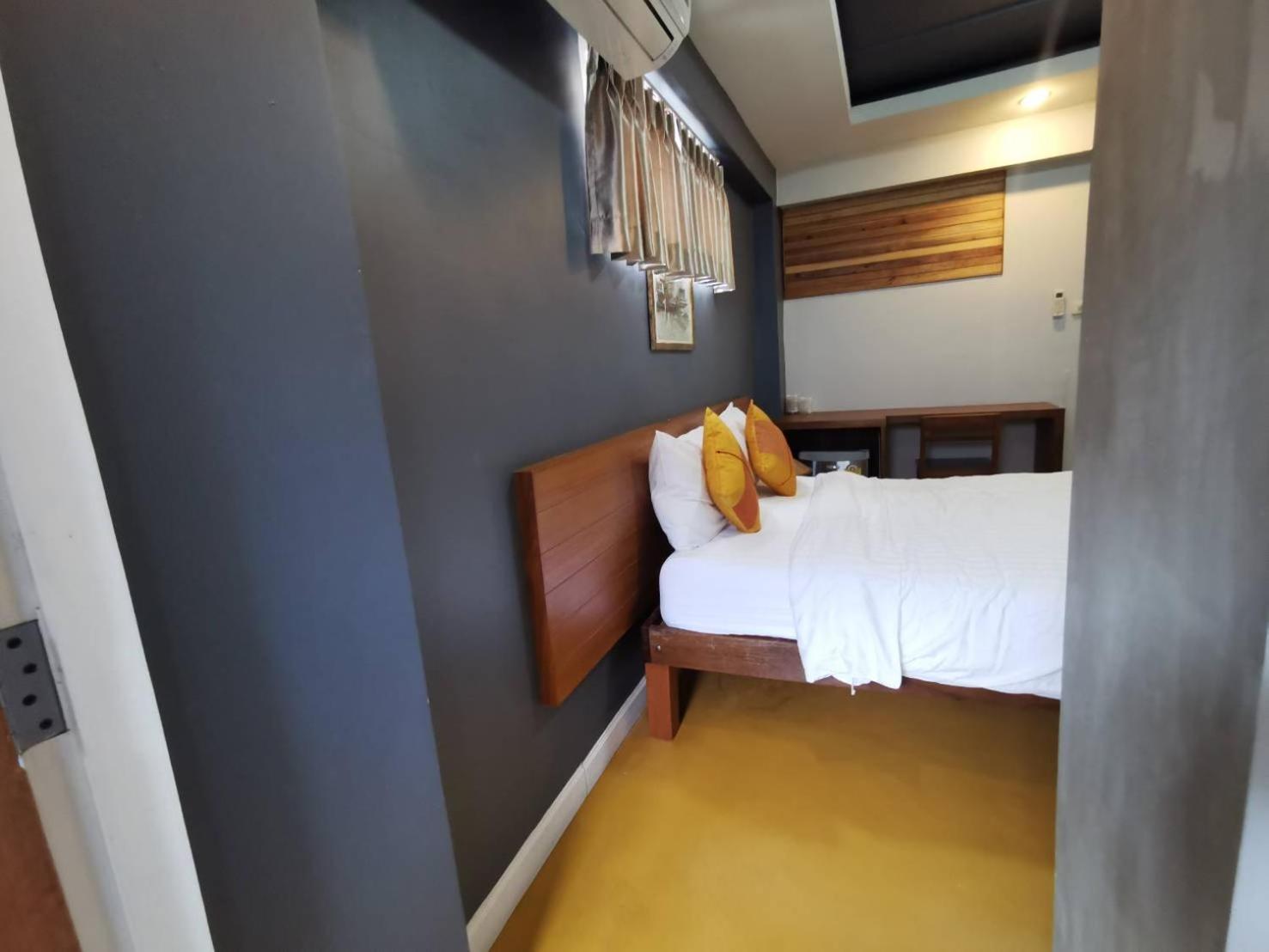 L'Ner Chiang Mai Quarto foto