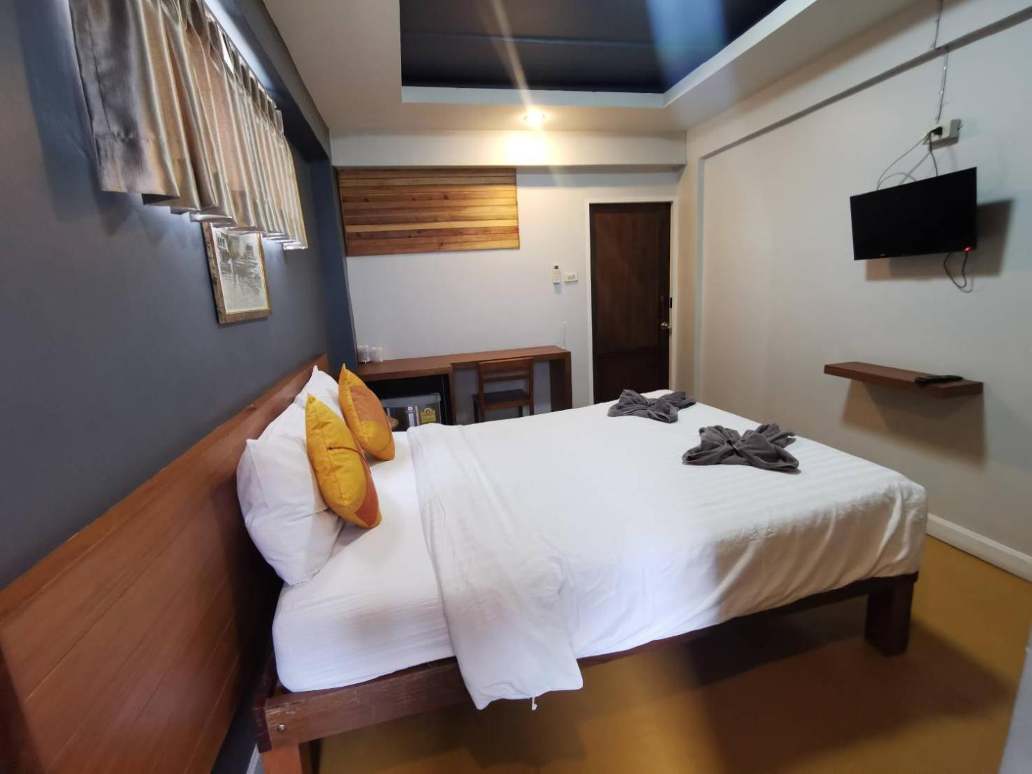 L'Ner Chiang Mai Quarto foto