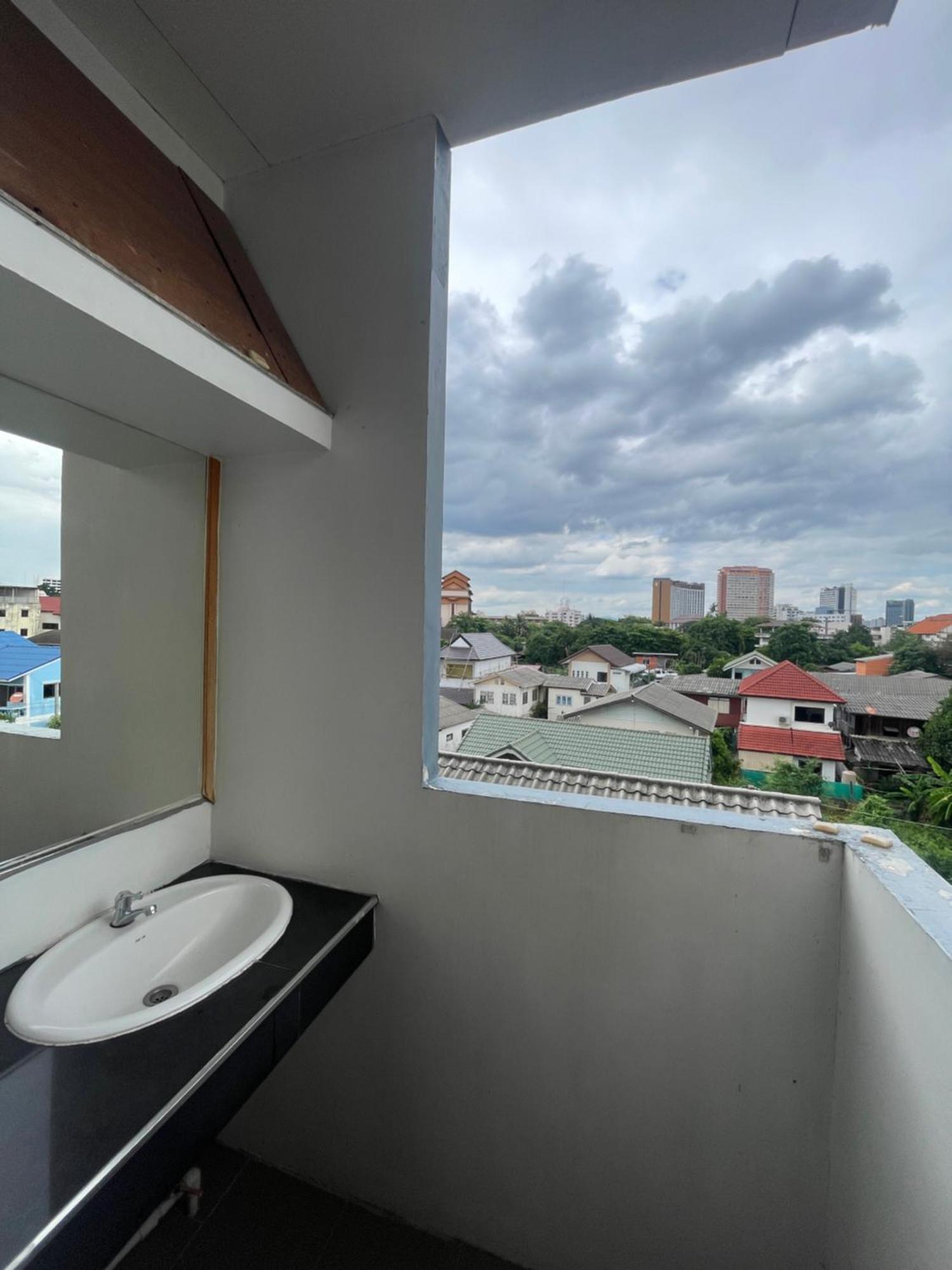 L'Ner Chiang Mai Exterior foto